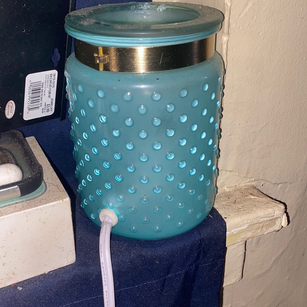 A hot oil lamp